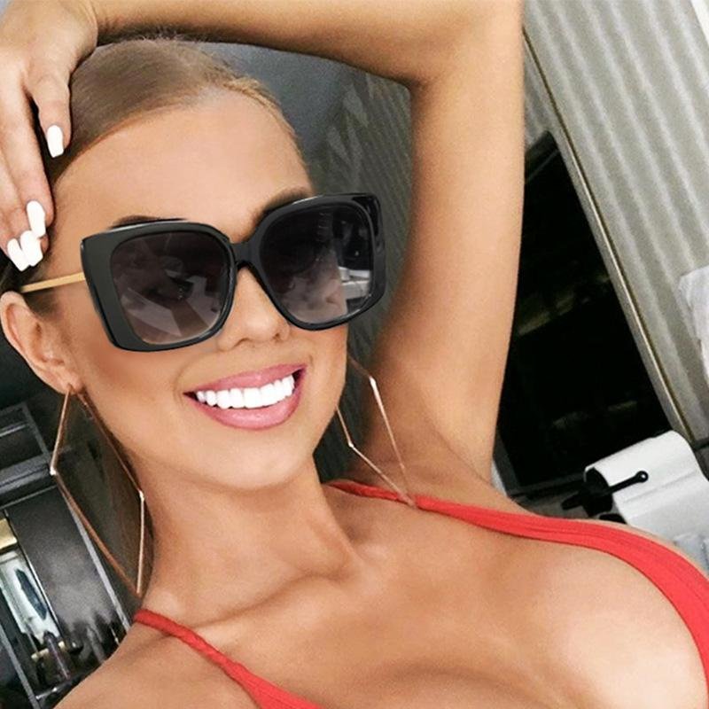 Metal Legs Sunglasses