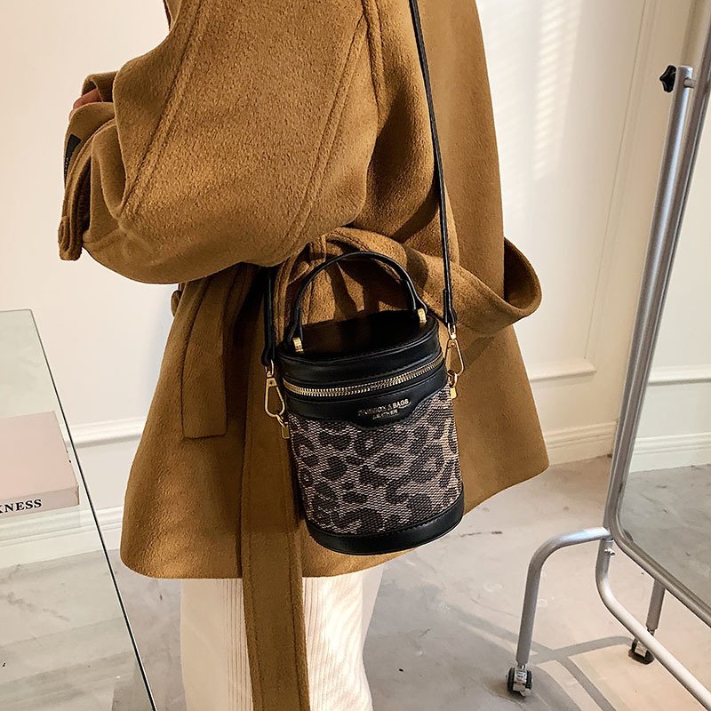 Leopard Print Shoulder Messenger Bag