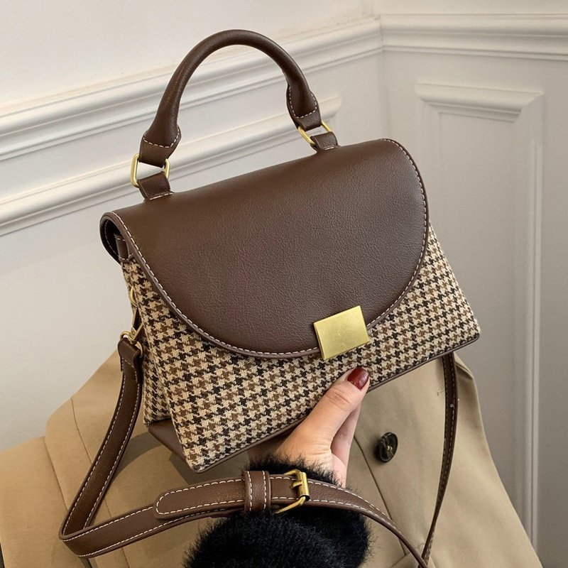 Retro Houndstooth Messenger Bag