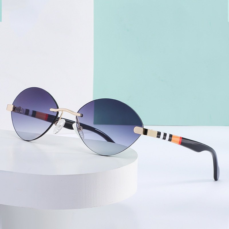 New Diamond Rimmed Rimless Sunglasses