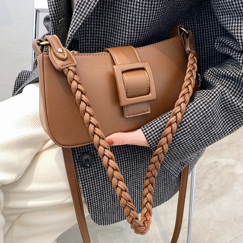 Retro Simple Messenger Shoulder Bag