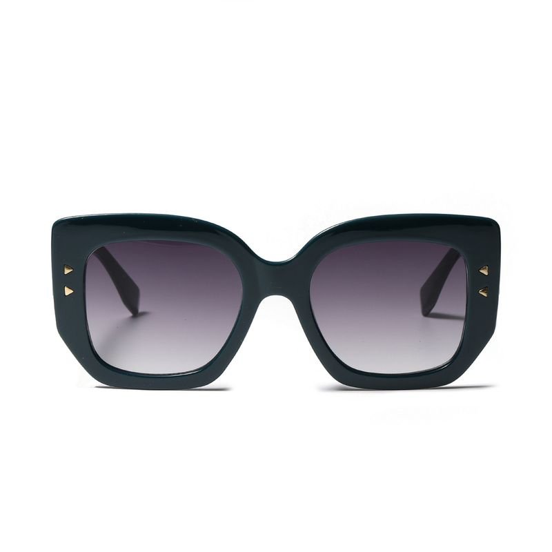 Retro Style Rivet Sunglasses